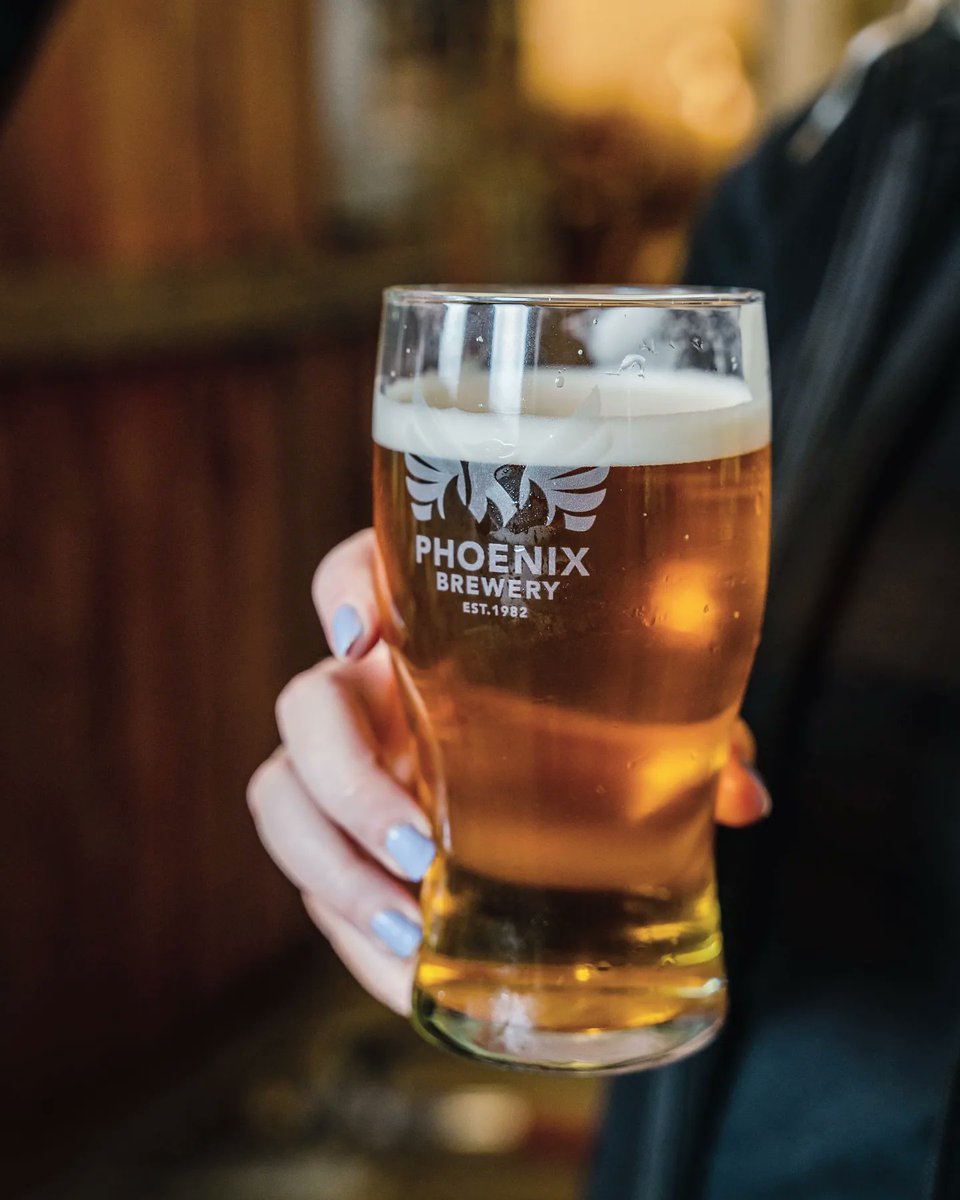 Meet our new Phoenix IPA!
Brewed with Phoenix Hops for a gentle bitterness😋
Keep your eyes peeled for this beauty in a pub near you! 
#phoenixbrewery 
#phoenixrising
#newbrew