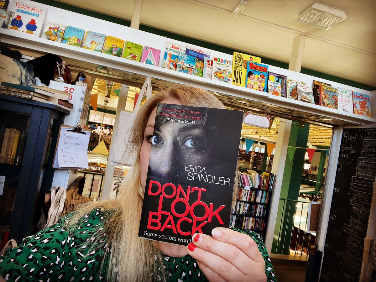 #bookfacefriday