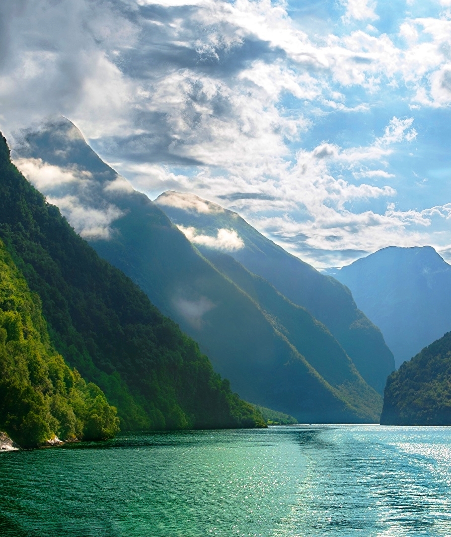 Gudvangen Fjord in Naroyfjorden, Norway  🇳🇴