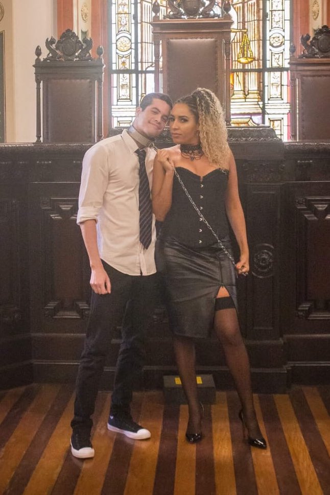 1 pic. The couple / the habits https://t.co/lIgXXIRejr
