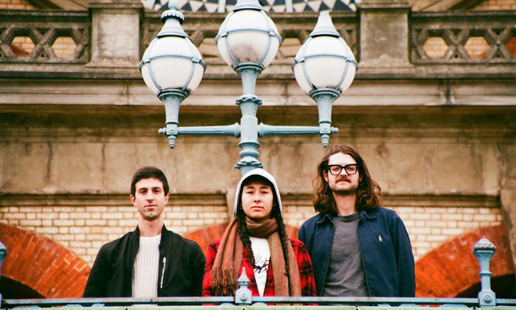 THE STILL BROTHERS ROUGH TRADE WEST IN-STORE SATURDAY 3rd JUNE - LONDON, W11 1JA - 6PM

FREE TICKETS HERE:
shorturl.at/efW68

#RoughTrade #London #TheStillBrothers #LewisRecordings #FreeGig  #Vinyl