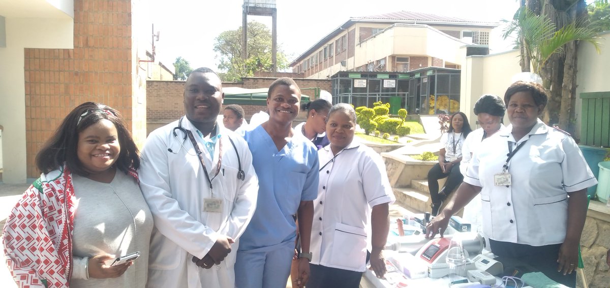FelixLimbani's tweet photo. Proud of the Multilink clinical team at the MLW day of work diversity!!!!! @MultilinkNIHR @benjamesmorton @MulindaNyirenda @switchItUpG @DarkNatter @IbrahimSimiyu8 @StephenSpencerA @GTreighB https://t.co/gp9rfKjj4Z