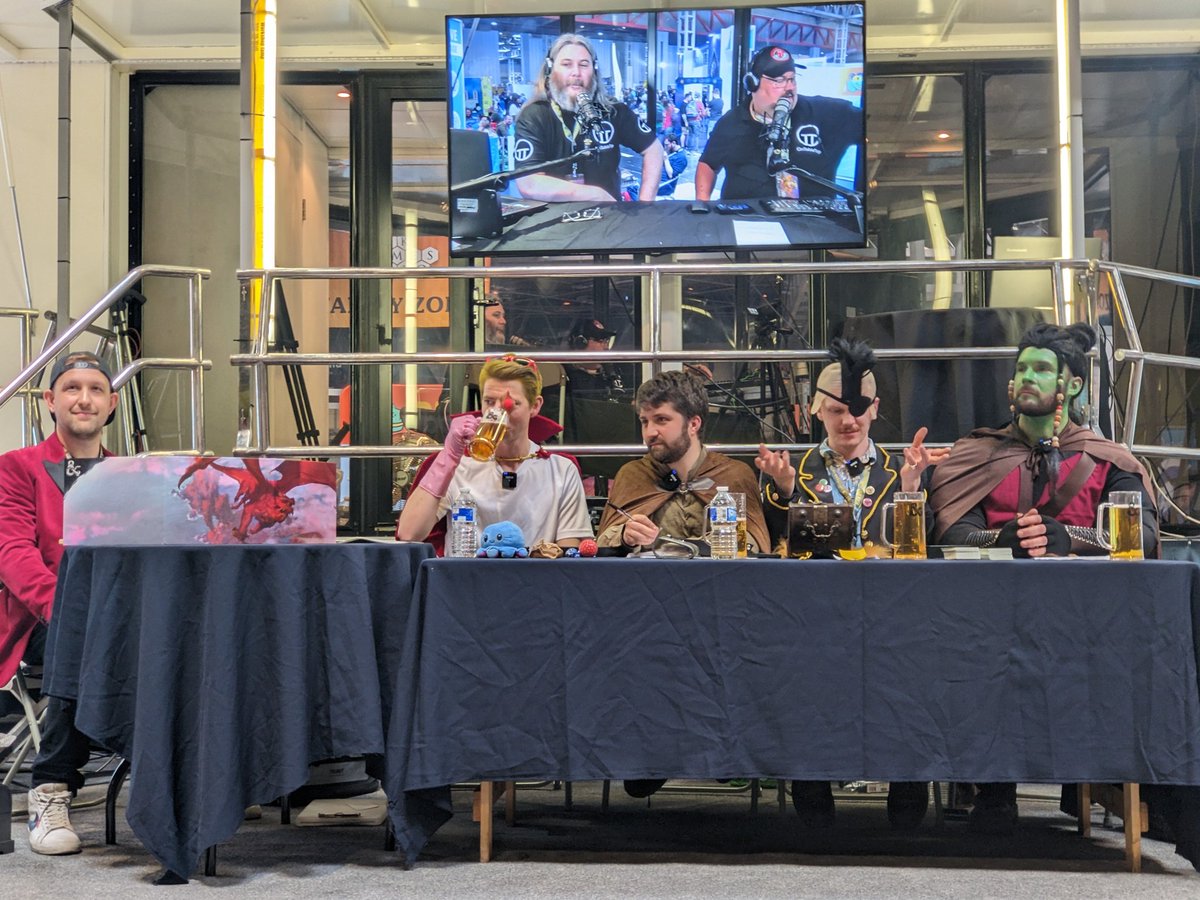 Catching @RollBritannia on the mainstage at @UKGamesExpo!

#UKGE #UKGamesExpo #dnd #ttrpg #tabletop