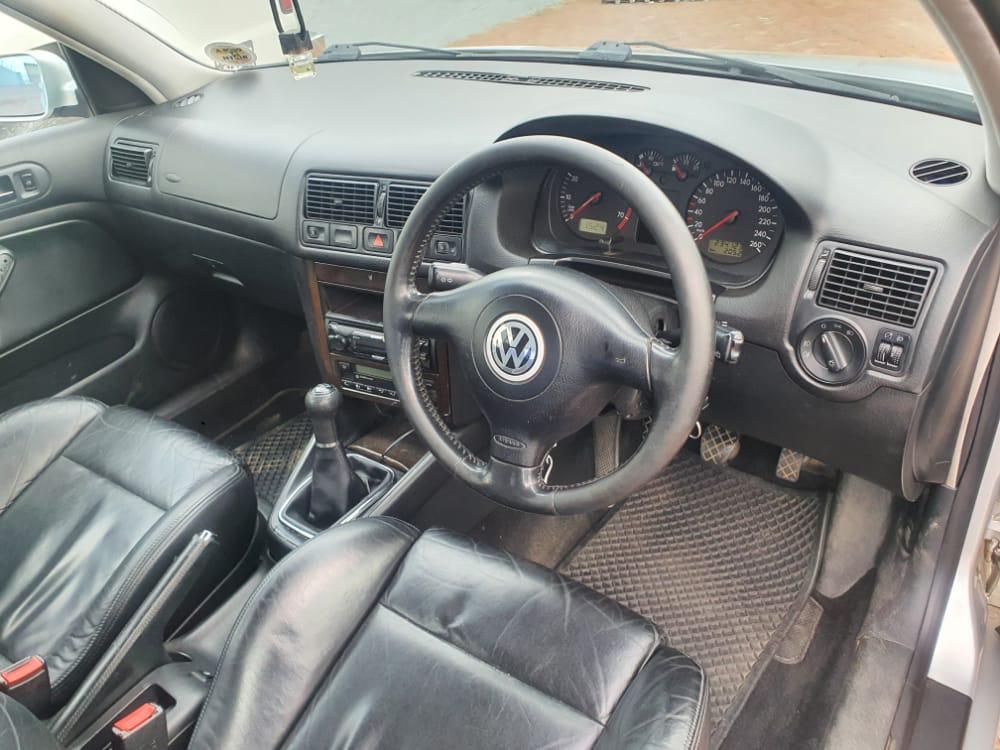 skinistitches's tweet photo. Golf 4 GTI 1.8 turbo LEATHER RECARO SEAT 18INCH RIMS 
220000KM
CAR is still in good condition and is currently in ondangwa 
55k
0813100723 https://t.co/n3vZ7cweOK