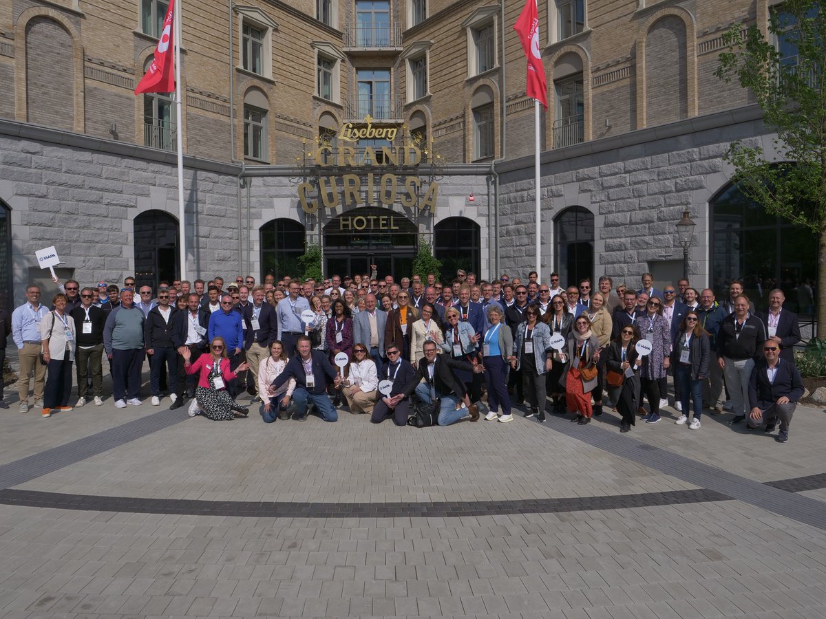 RPRides's tweet photo. Looking back at a fantastic @IAAPAEMEA Spring Summit last week in Liseberg! IAAPA and Liseberg, thanks for hosting and the chocolate 😉
·
·
#RPRides #IAAPA #Liseberg #RockyMountainConstruction #RMCit #LamberinkFerrisWheels #BoldMoveNation #ImagicConcepts #ThemePark #AmusementPark https://t.co/vV8jyRDMVy