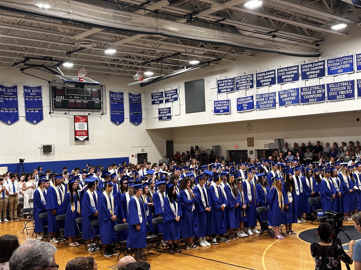 Congrats to our seniors receiving awards this morning, and good luck to the Junior class, to whom the mantle is officially passed! Happy Junior Day 2023! ⁦<a href="/FairhavenHigh/">Fairhaven High</a>⁩ ⁦<a href="/HometownFhvn/">Hometown Fairhaven</a>⁩ ⁦<a href="/Fairhaven_PS/">Fairhaven Public Schools</a>⁩