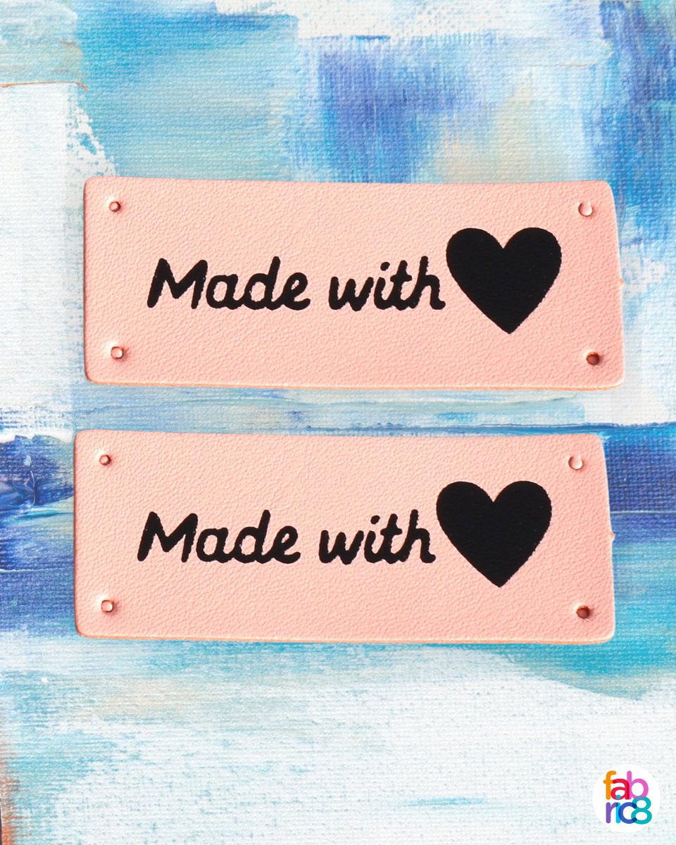 Fabric8 stocks over 100s of labels. Each with unique designs, animations, special fonts, and bright colours. 🥰

🎨 Made with Heart Labels Pack of 4 - R15
fabric8.co.za/product/made-w…

#localislekker🇿🇦 #africanfabric #naaldwerk