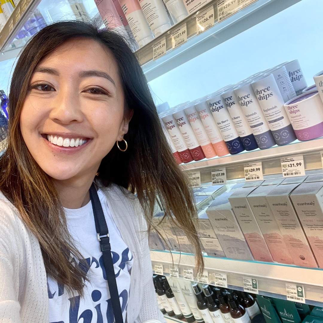 NOW AVAILABLE in Whole Foods across North America 🎉 Come find us in over 500 doors across the US &amp; Canada 🌱

Visit our store locator to find a Whole Foods near you 🙏 l8r.it/XekX