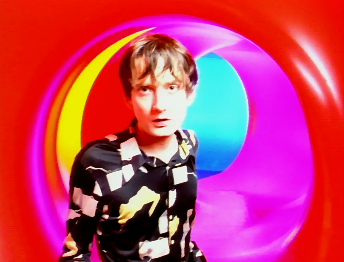 welovepulp's tweet photo. Does this turn you on? All your favourite Pulp singles from the @IslandRecords period are coming to your favourite streaming platforms. Lipgloss EP available now &amp; remastered video coming soon. A new EP will be added each week. https://t.co/QPhOPWinyI @UMRecordings @UMG https://t.co/mxlwNEsQjU