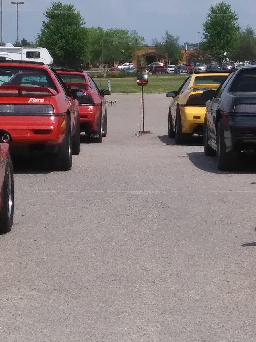 FanaticsFiero's tweet photo. We have a Winner!
The smell of burning rubber and the sound of tires squealing was just part of the action, wait this was slow drags.
Drag Racing was fun and everyone had a great time, and we had a Winner.
#Fiero #Pontiac
#DellsRun #Wisconsin #FieroFanatics https://t.co/uEU1zefHJZ