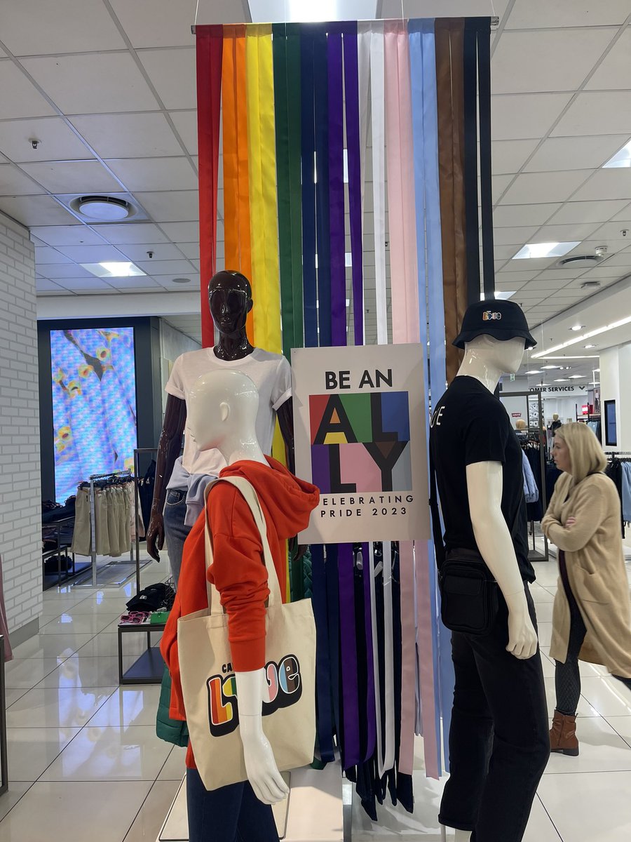 Ferdie du Toit (@ferdzfenix) on Twitter photo Dear <a href="/WOOLWORTHS_SA/">Woolworths SA</a>, thank you for your display of #Pride in your stores. Good to know you are an ally in #SouthAfrica. Let the haters hate, WW just WON my vote all over again! #Pride2023 Dear <a href="/WOOLWORTHS_SA/">Woolworths SA</a>, thank you for your display of #Pride in your stores. Good to know you are an ally in #SouthAfrica. Let the haters hate, WW just WON my vote all over again! #Pride2023