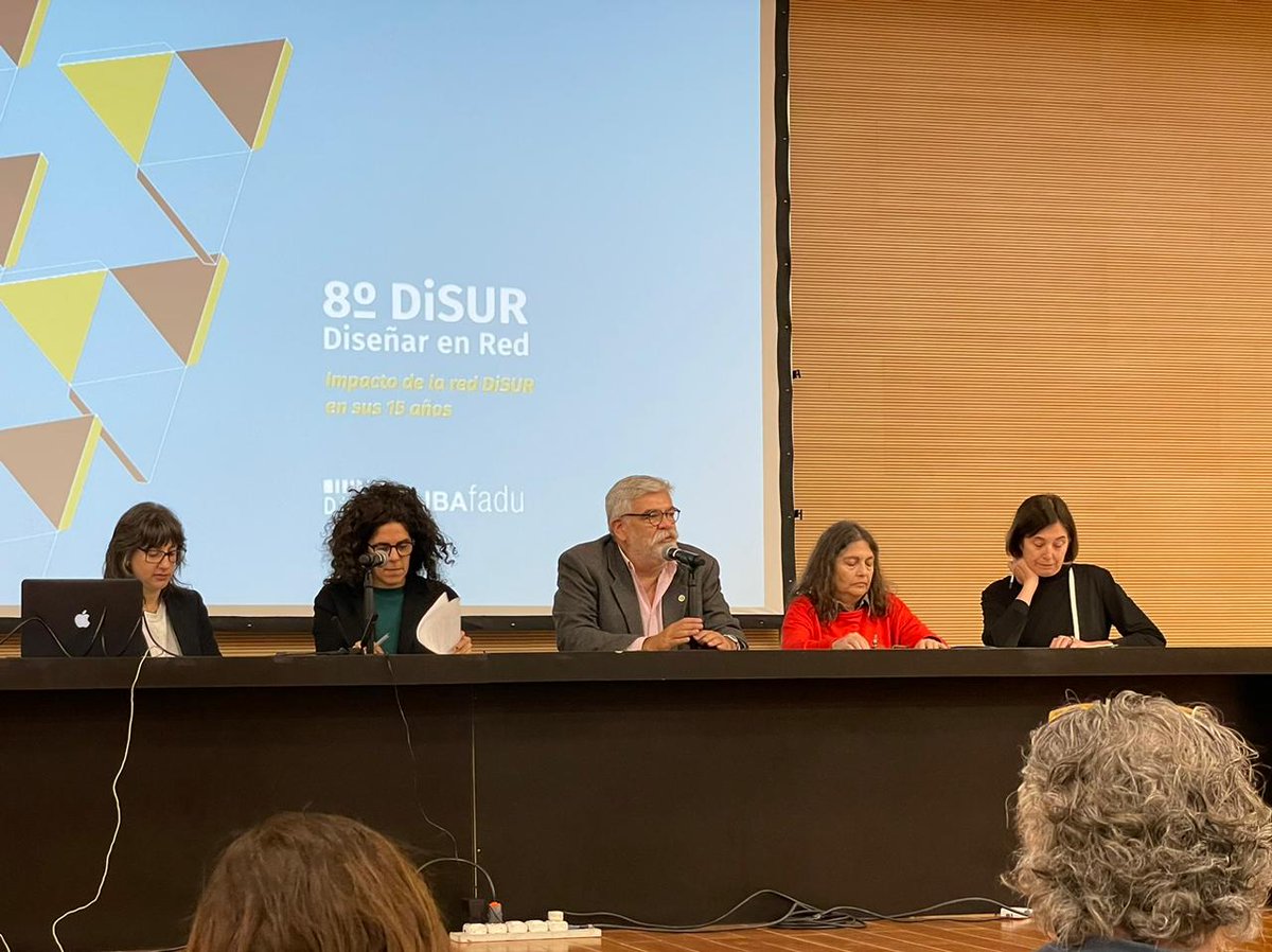 upsouniversidad's tweet photo. Docentes y Estudiantes de la #UPSO en el 8° Congreso #DiSUR "Diseñar en Red"
👉 La comisión de Diseño está participando del evento que se está llevando a cabo en la Facultad de Arquitectura Diseño y Urbanismo (FADU), de la #UBA https://t.co/XoPCsmjvJW