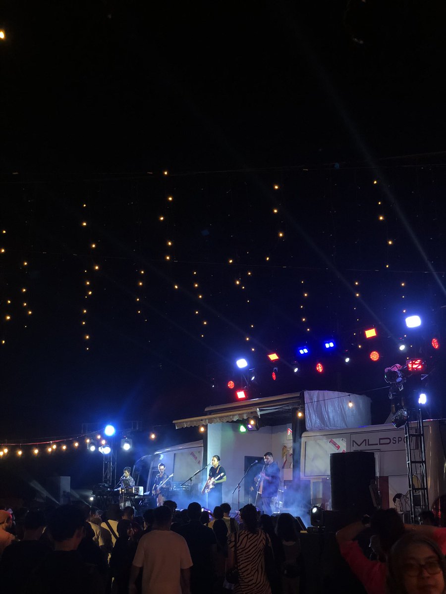 RadioSmartFM's tweet image. Now performing on MLDSPOT Stage Bus @ganggaksm 💫

#JavaJazzFest #BNIJavaJazzFestival