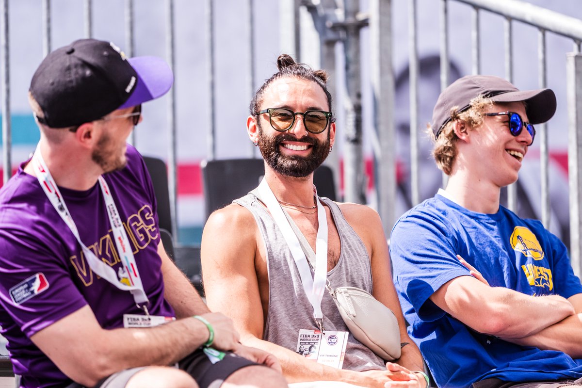 👋👋👋 @ConchitaWurst #3x3WC