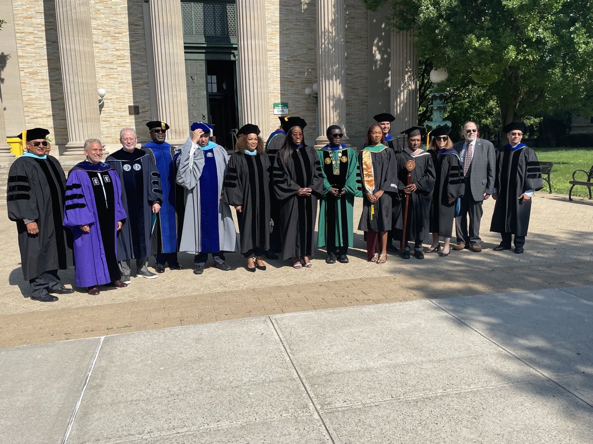 Many thanks to our Students, Faculty, and Staff for being a part of our commencement!!