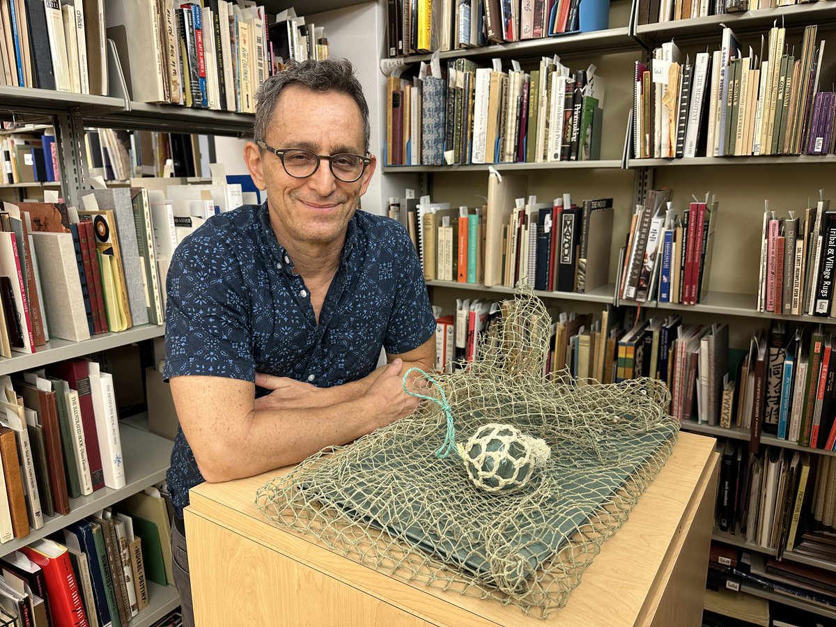 FAULibraries's tweet photo. Jaffe Center for Book Arts is joining #ArchivesHashtagParty with a one-of-a-kind book by Ginger Meidel. Book of Jonah, with its watercolors, ink and gouache hand lettered calligraphy won the 2003 South Florida Calligraphy Guild award.
#ArchivesUnderTheSea https://t.co/k5TierGc4i