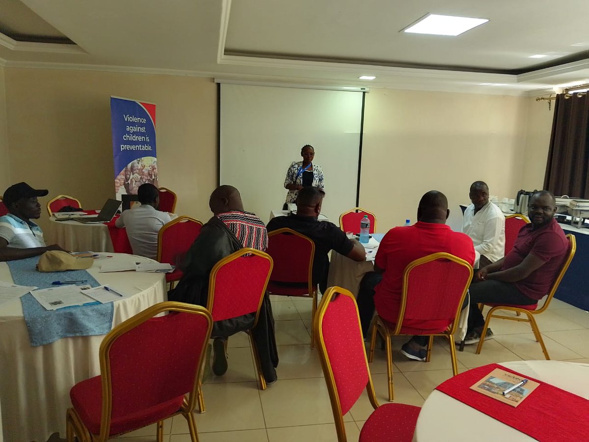 ICS_SP's tweet photo. #VACiS project Coordinator @wanjeru_nancy
meeting with @KisumuCountyKE MCAs to present @ICS_SP WSA evaluation results and policy recommendations to prioritize #skilfulparenting and #childprotection programs in the CIDP 2023-2027 and ADP 2023/2024.
#EndviolenceAgainstChildren https://t.co/vcmnE2WWmL