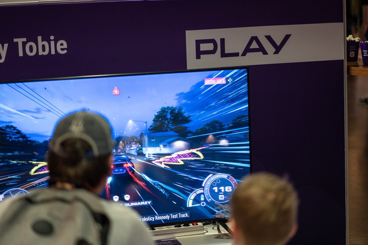 This past weekend we participated in Influencers Live Wroclaw where we set up and operated a booth on behalf of the Plej agency for one of their clients. 

Thank you for your trust!