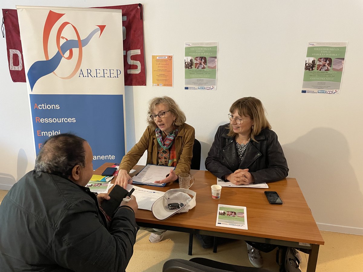 LMH_officiel's tweet photo. Nouvelle édition des rdv de l'emploi LMH en partenariat avec @VilledeLoos @lillefrance  @AnneVoituriez  Objectif: accompagner les locataires LMH avec des organismes tels que @pole_emploi @Apecfr sur le retour à l'emploi. #logementsocial #emploi #insertionsociale https://t.co/rgKKLGqmp6