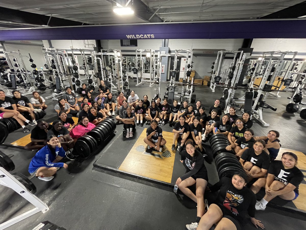 We finished Week 1 with 5️⃣1️⃣ female athletes‼️
1️⃣8️⃣ of them with Perfect attendance👏

S&amp;C 8:00-10:00AM

Sports Training:
7:00-8:00AM ⚽️🏋🏽‍♀️
10:00-11:00AM 🏐
11:00-12:00PM 🥎
1:00-2:00PM🏀