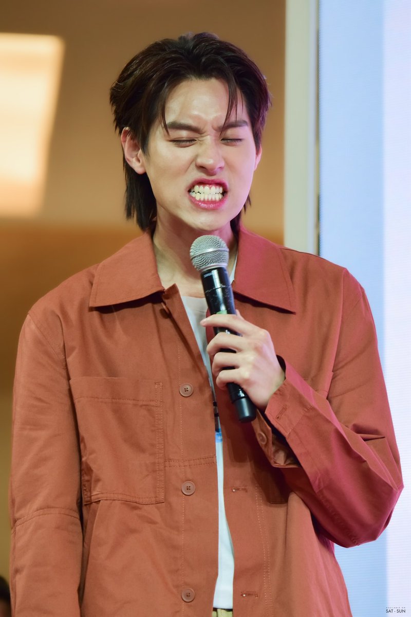 THISsthis_'s tweet image. 2.6.2023

ฟันน้องแข็งแรงมาดดดด มาดูเจะคูมหมออ 

#BillkinxAP #APHappyDAY 
#bbillkin