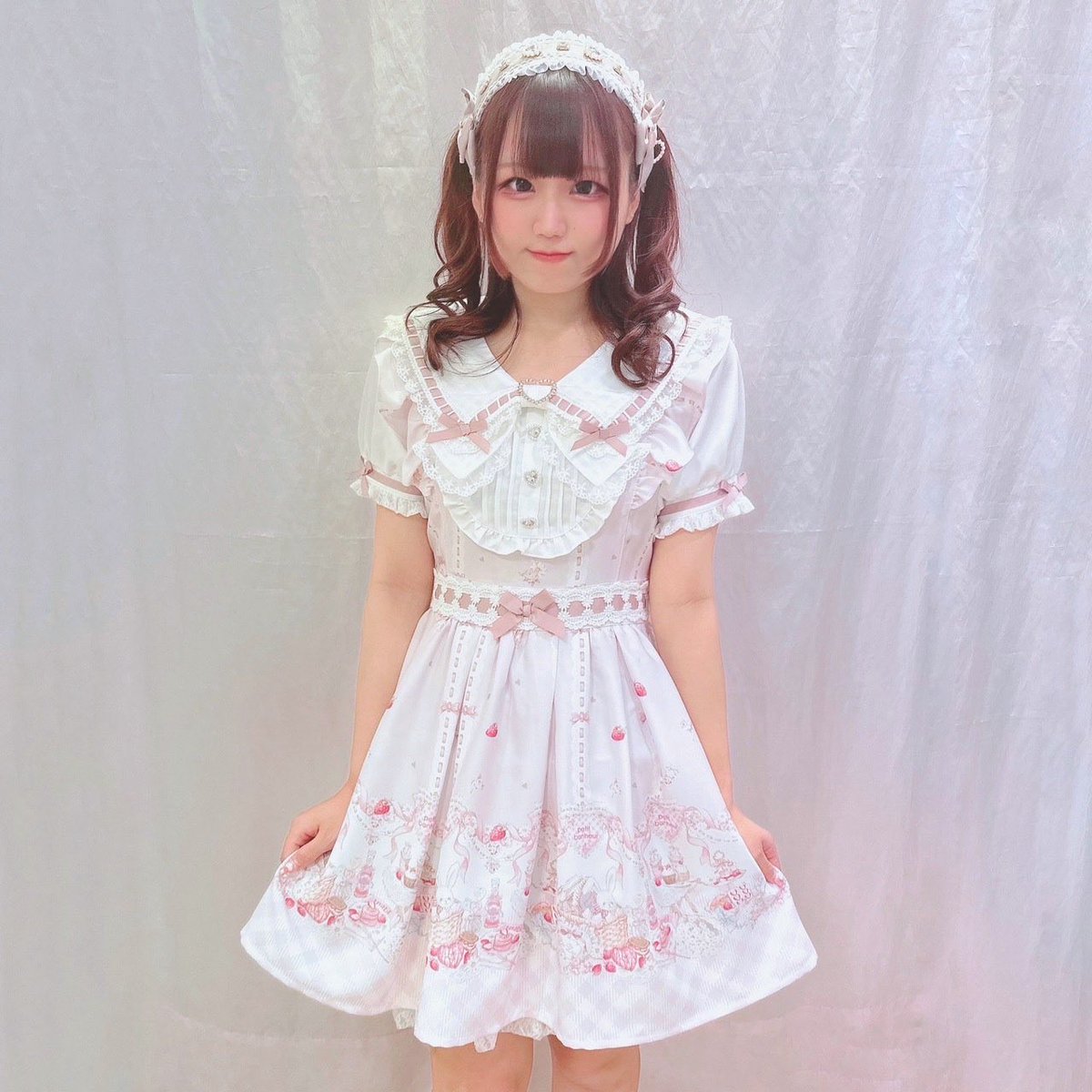 ❤︎ 𝐋𝐈𝐙 𝐋𝐈𝐒𝐀 近鉄Pass'e店 ❤︎ #SugaryTreatsPicnic柄