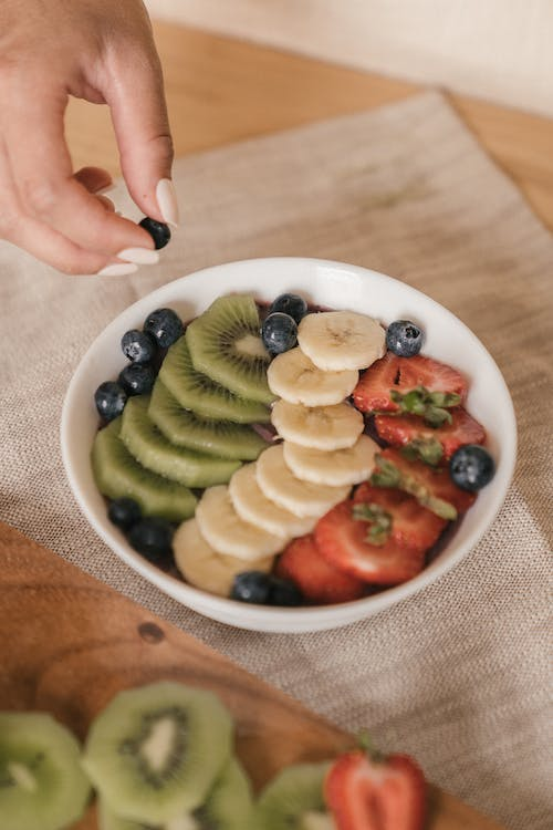 Healthy eating isn't about deprivation; it's about savoring each bite and nourishing your body with love. #MindfulEating #HealthFirst