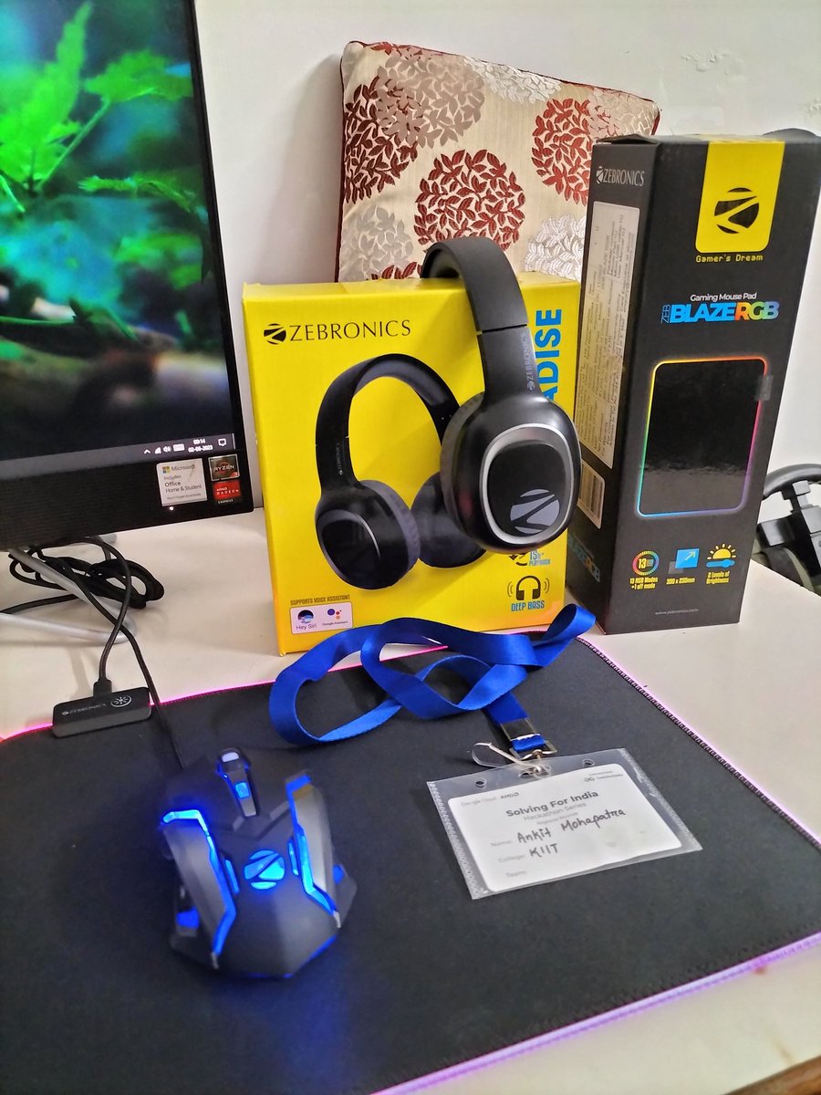 iamsoankitt's tweet photo. Yo, so I haven't shared what swags exactly I got from my hackathon..Here are some snippets of them:
#solvingforindia #geeksforgeeks #GoogleCloud #AMD https://t.co/T7rT8MX143