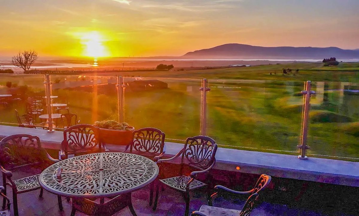 Sunsets at Barrow Golf Club 🌅