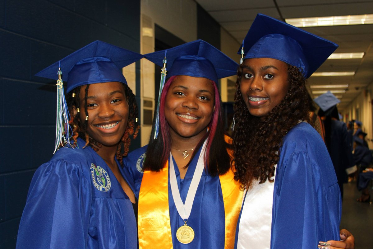 St_GeorgesTHS's tweet image. Congratulations to our #SGClassOf2023! #Graduation @ChadHarrisonSG @drjconnor299 @fhansonic @SarahOlsavsky #NCCVTWorks