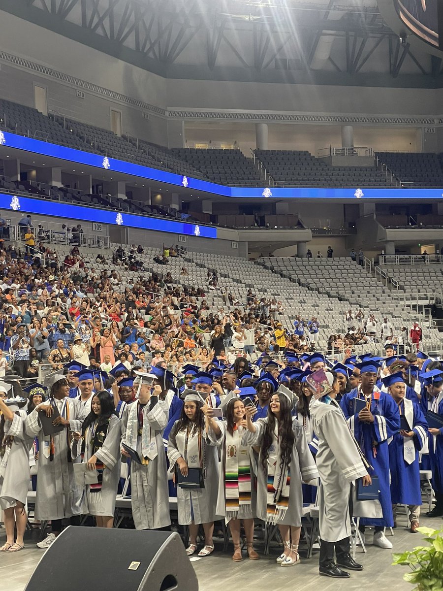 Deborah Traylor tweet media