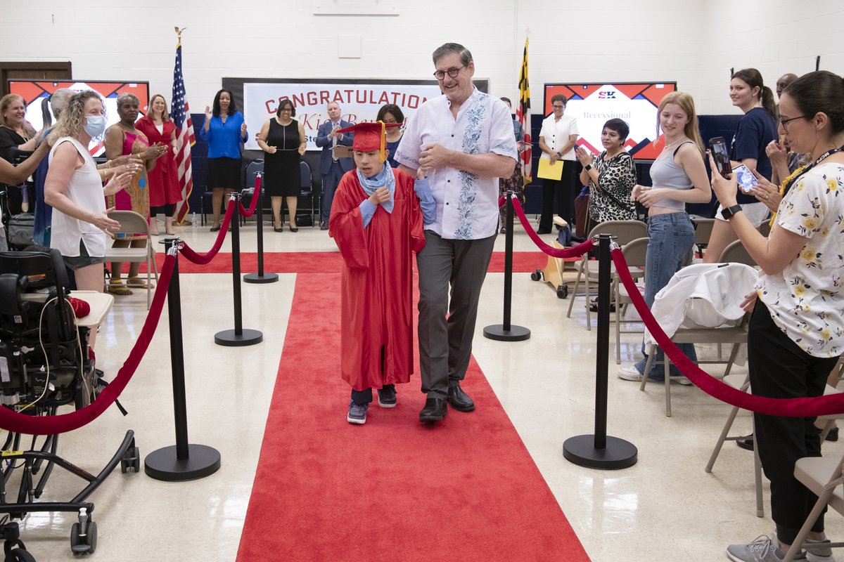 MCPS's tweet image. Congrats to Kio Bennett, the sole graduate of Stephen Knolls School!

#MCPSGrad