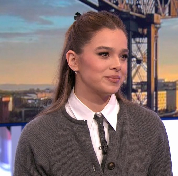 archive steinfeld on Twitter "i love YOU, hailee steinfeld"