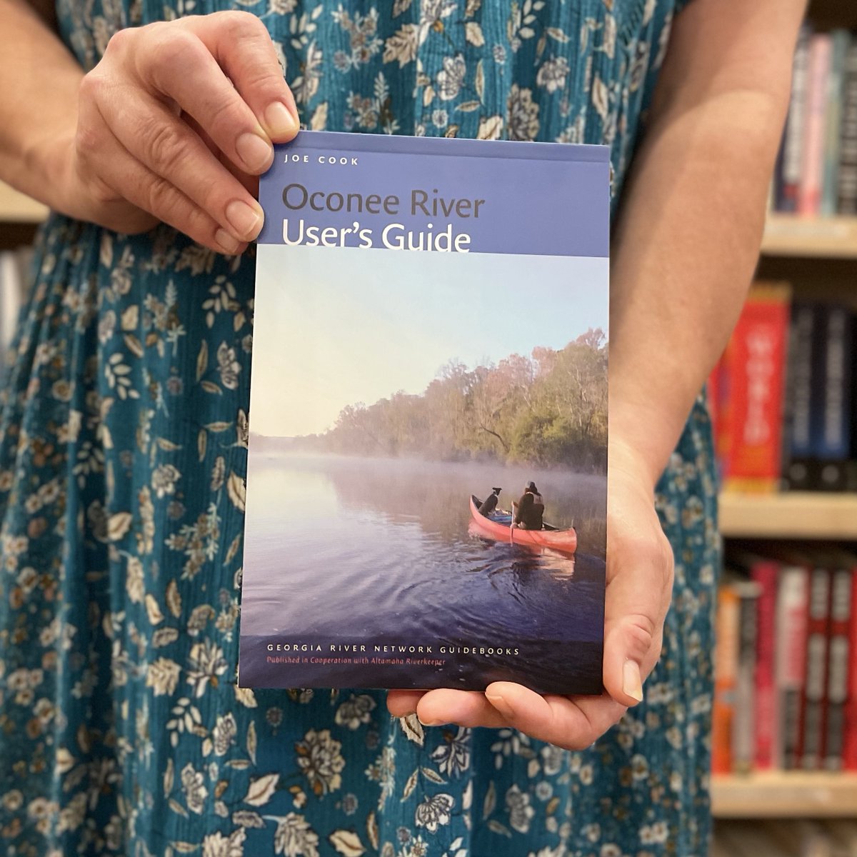 Avid Bookshop tweet media