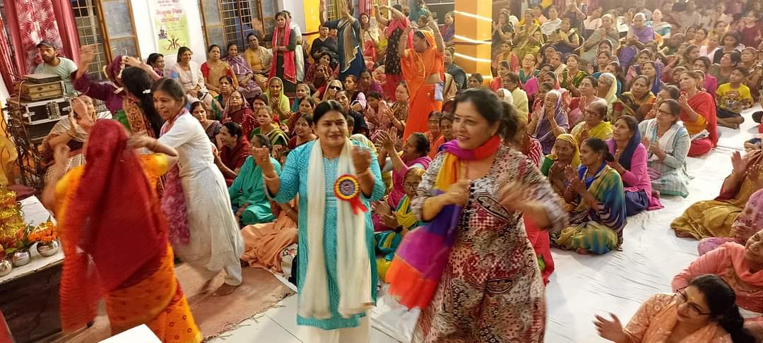 MDeorani's tweet photo. ओम भगवते वासुदेवाय नमः श्री🙏
ऋषि आश्रम में पवित्र भागवत कथा का आज छटा दिन  #मेयर माननीय #सुनीलउनियालगामा जी ,विशाल गुप्ता जी, संजय गर्ग जी,का आगमन हुआ जय🙏 श्री राधे कृष्णा आप सभी🙏 सादर आमंत्रित हैं https://t.co/luSvTsQN1y