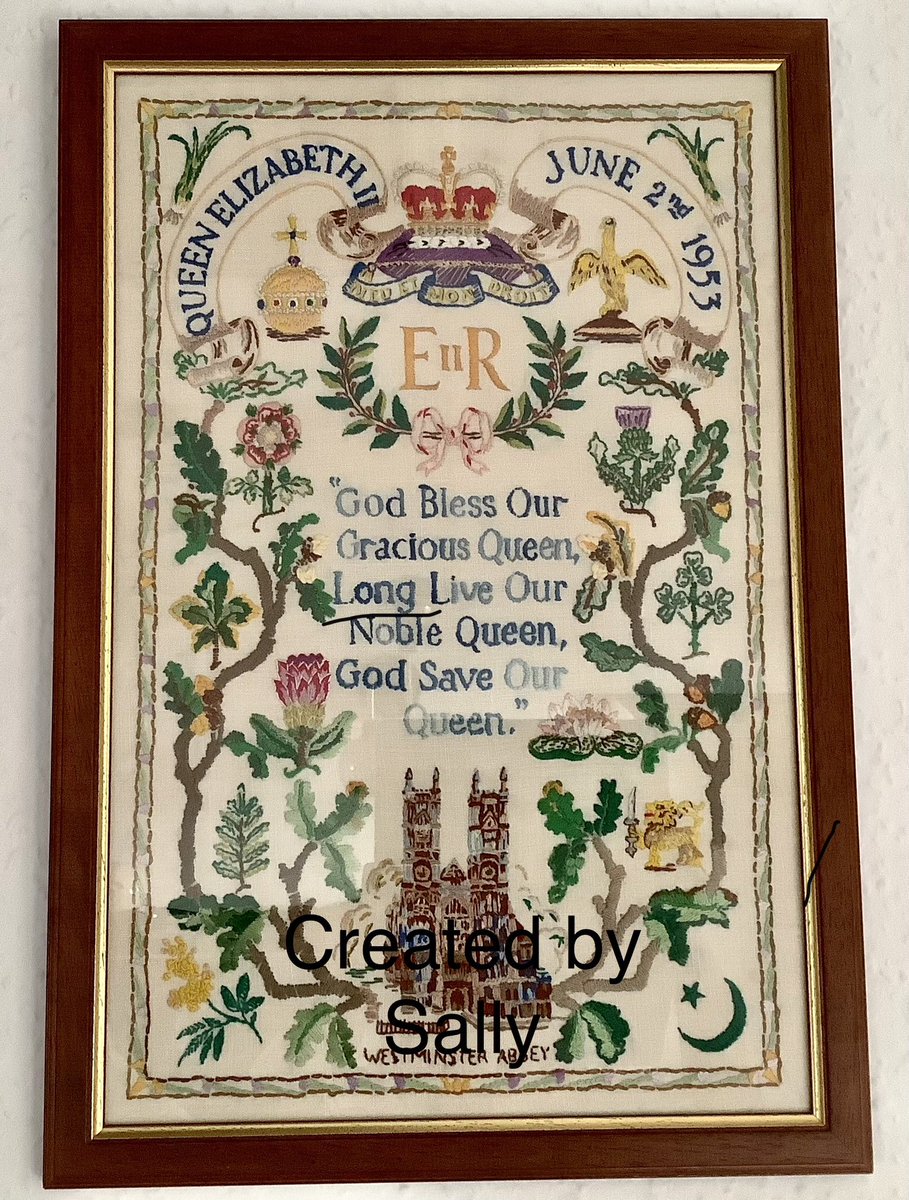 @wabbey @wabbey #coronation #QueenElizabeth let me share the tapestry of Queen Elizabeth’s coronation that my mum Sally stitched. This was finished in 1956 when my mum was 19. Sadly, like the Queen, no longer with us ❤️❤️