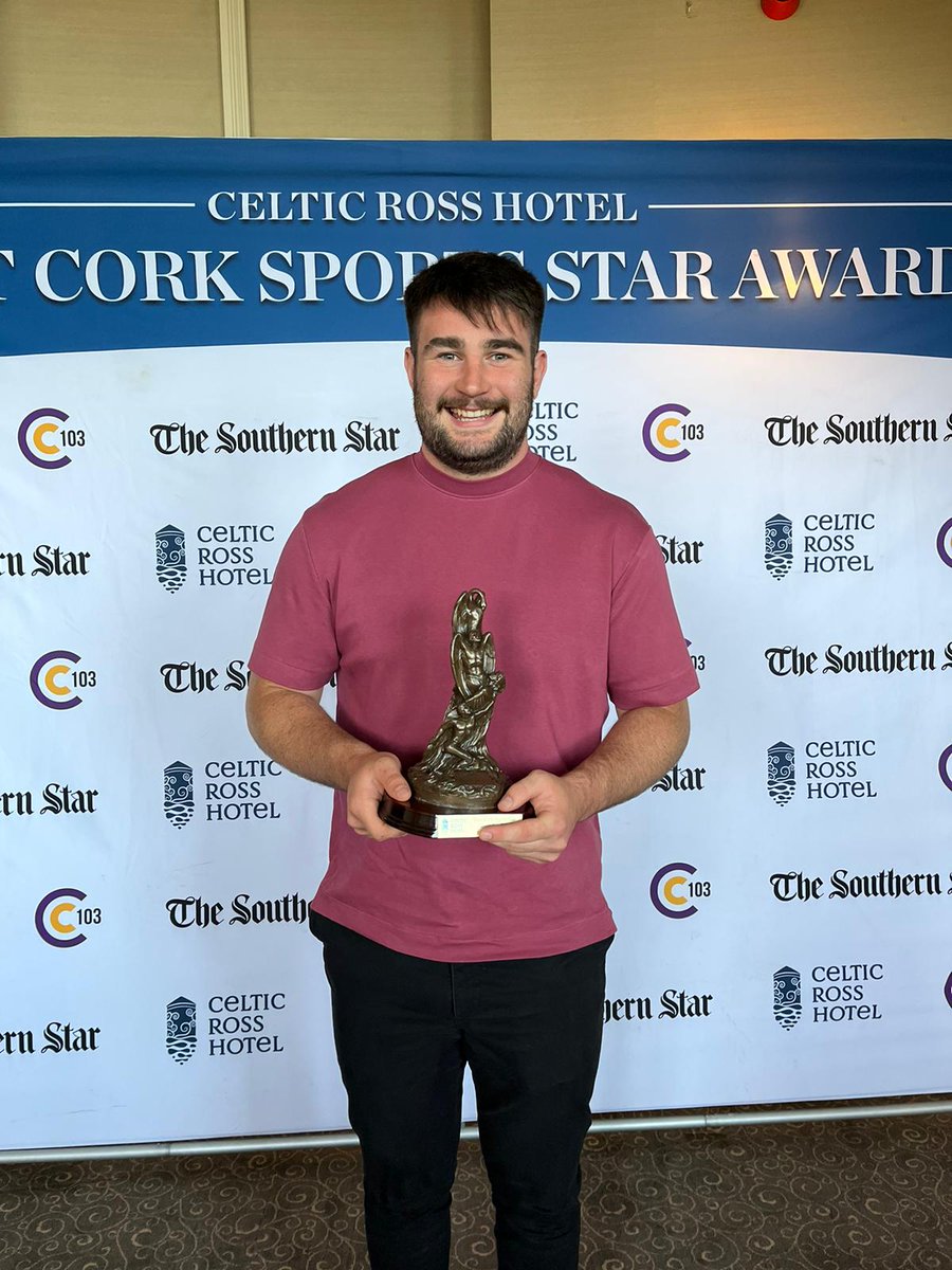Well, look who has picked up a @CelticRossHotel West Cork Sports Star monthly award to add to his URC medal and man-of-the-match award, Rosscarbery's finest, John Hodnett of @Munsterrugby. The legend is back in Ross.
#westcorkmafia
