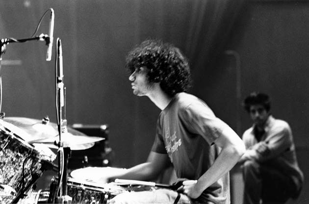 Happy birthday also to The Strokes drummer extraordinaire Fabrizio Moretti! 