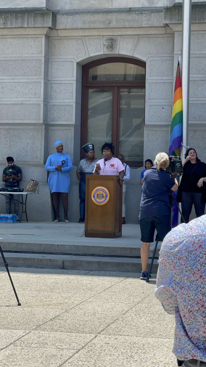 soOoOo proud to have spoken at Philly's #PRIDE Flag Raising!! 
#HappyPrideMonth #Philadelphia!!
❤️🧡💛💚💙💜🤎🖤

<a href="/PhillyLGBTgov/">Philadelphia Office of LGBTQ+ Affairs</a> 🏳️‍🌈🏳️‍🌈🏳️‍🌈🏳️‍🌈