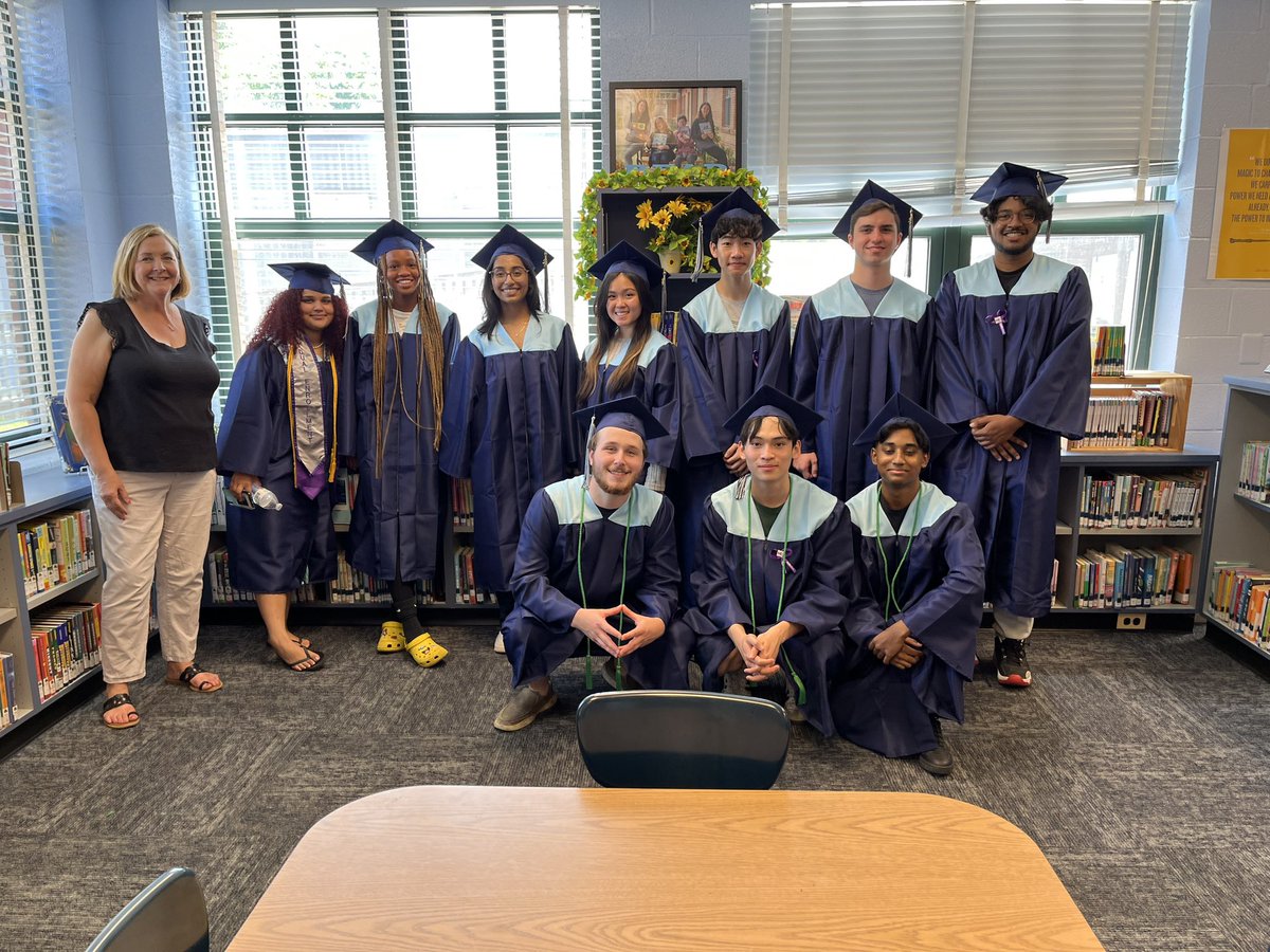 Daria Taylor tweet media