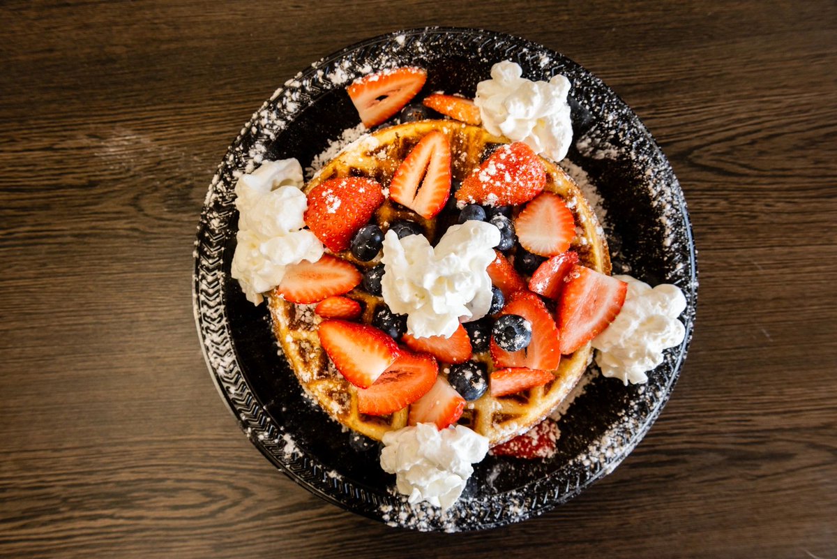 AuntiesCafeCA's tweet photo. It's been a long week -- we think you deserve something sweet. Indulging yourself with Aunties Cafe's decadent waffles is the best way to start the weekend off right. https://t.co/HtYce08G7B