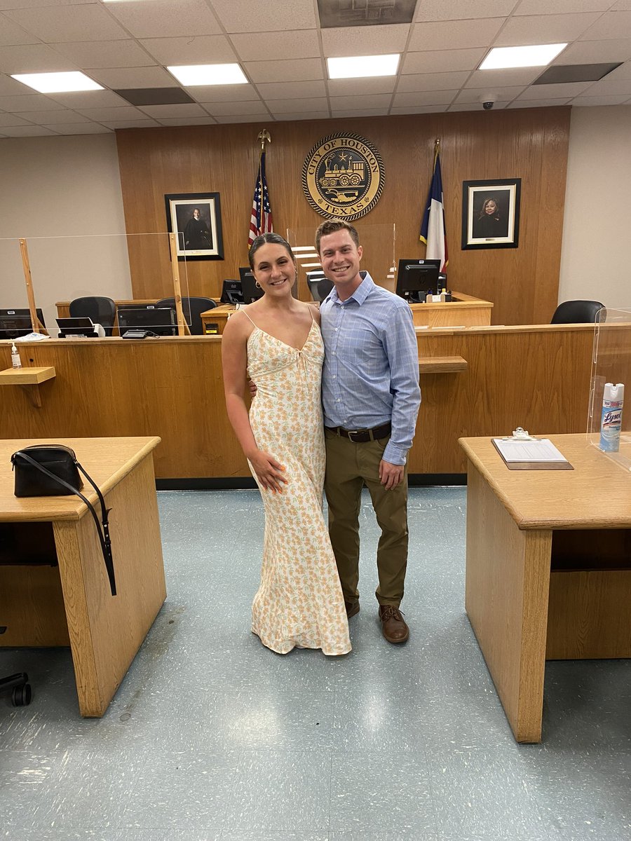 aubadamson's tweet photo. I have a confession….. I got married yesterday  🧡🤍 hehe party in 9 days!!!! https://t.co/ickTfiKjDO