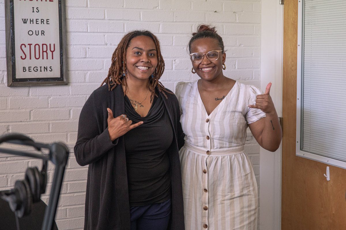 UofSC_ONSO's tweet photo. Questions about move-in with @UofSCHousing? Make sure to check out our latest episode of the Getting Cocky About Orientation podcast to get them answered: https://t.co/jRGlQ8M8BJ. #USCOrientation #GoingGarnet #UofSCHome https://t.co/TKjbSsgwUC