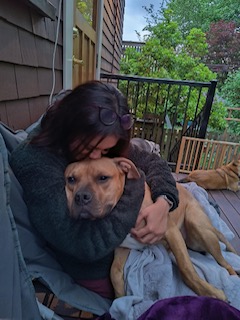 My indecisive writer's brain wants to know what you'd like to read more of (and read next) on Shreya's Audio Affairs. 

⚓ Cast your votes here -- shreyasaudioaffairs.substack.com/p/a-quick-poll…

❣️Pic for attention: Moose and I.