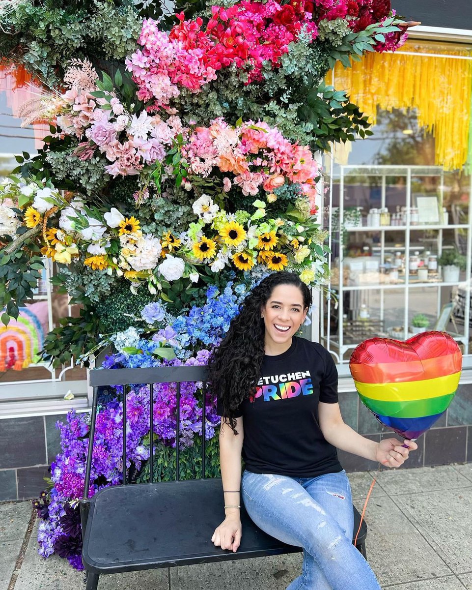 🌈LET’S SEE YOUR #PRIDE🌈

✨METUCHEN PRIDE t-shirts (created by local Metuchen mom, Laura Hermans) are currently available at @newmarketshops ! ✨ 

✨$25 with all proceeds going to the @trevorproject , which provides 24/7 crisis support services to LGBTQ young people ✨