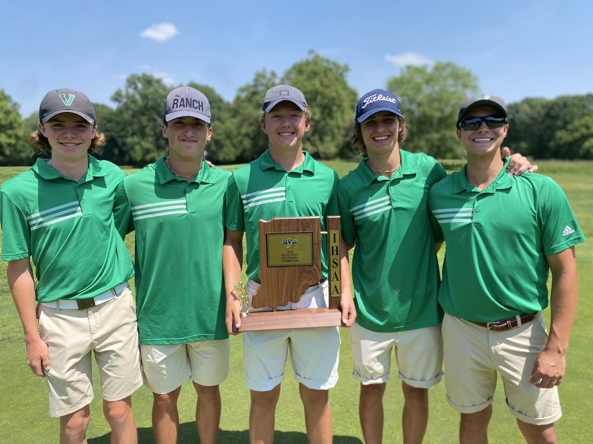 Congratulations to our Sectional Champions!! 🏆🟢⚪️
#wearevalpo <a href="/ValpoHS411/">Viking Info</a> <a href="/Valpo_Schools/">Valparaiso Community Schools</a> <a href="/IHSAA1/">IHSAA</a>