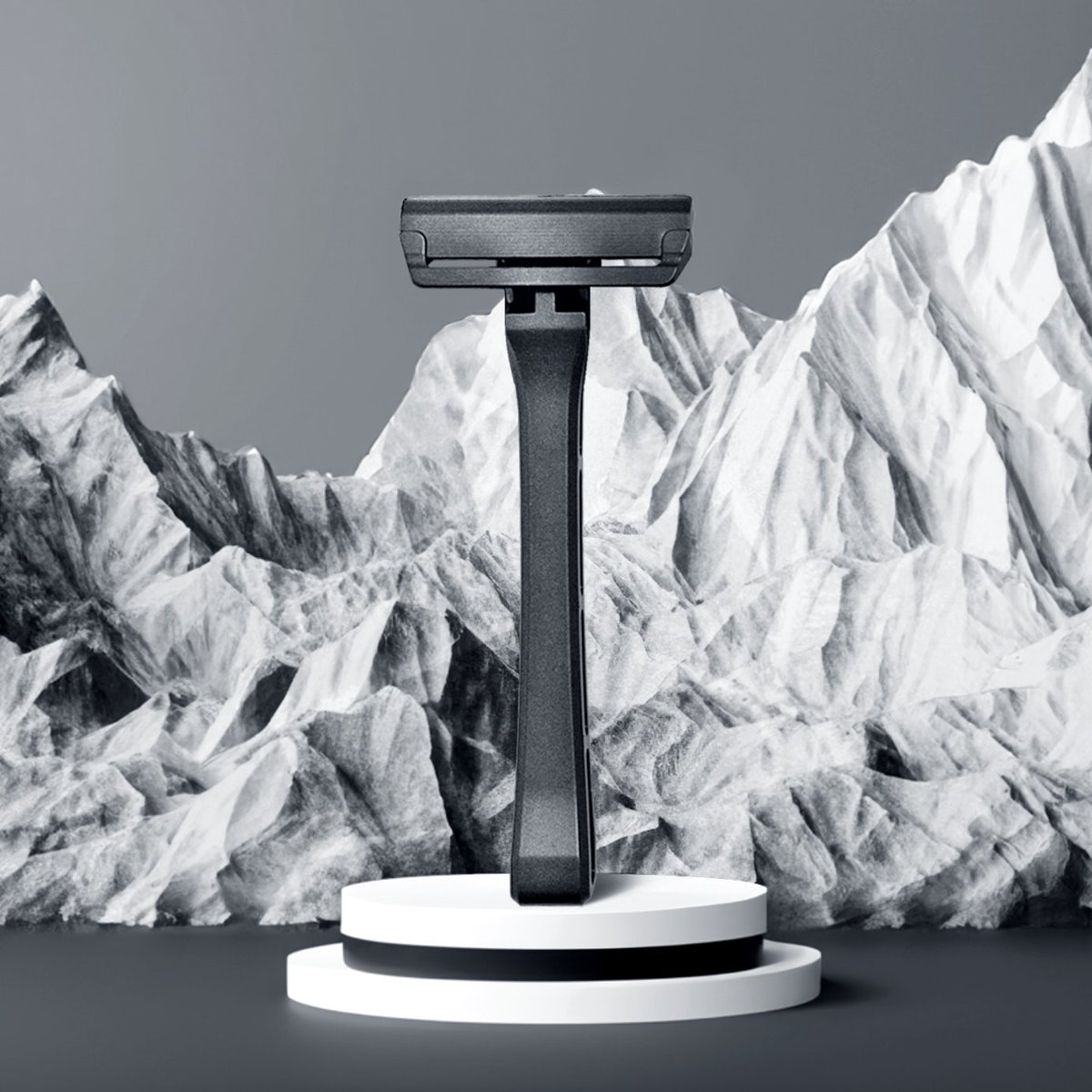 HighProof_UK's tweet photo. Stay sharp for Fathers Day. Use code: 20OFF

Elevate Your Shaving Game: High Proof Razor a one blade razor, unmatched precision and style.

 https://t.co/1fQHA9GE6e  

#mens #menshealth #beardgang #beard https://t.co/MSGlEpSO7Y
