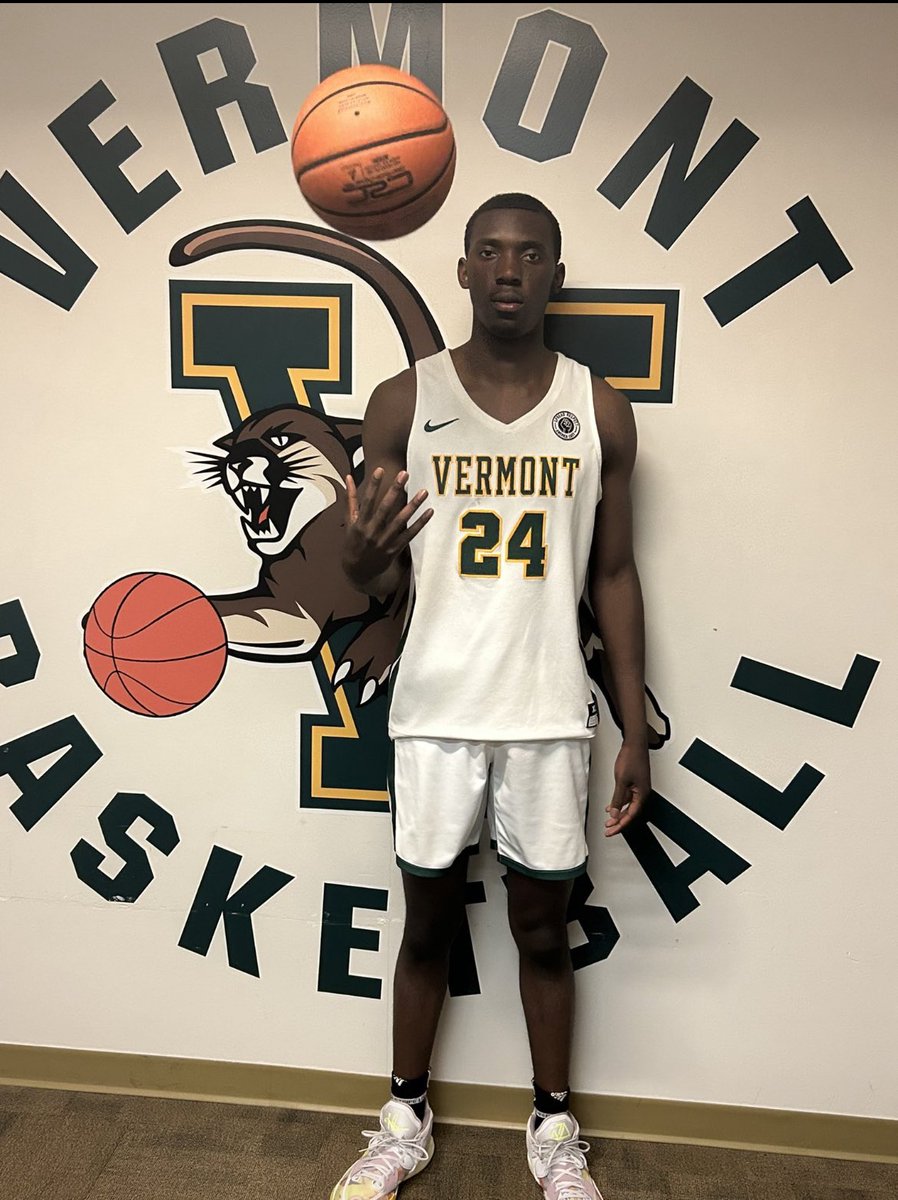 Everyone welcome our newest forward commit <a href="/NoahBarnett12/">Noah Barnett</a> to Catamount Country!