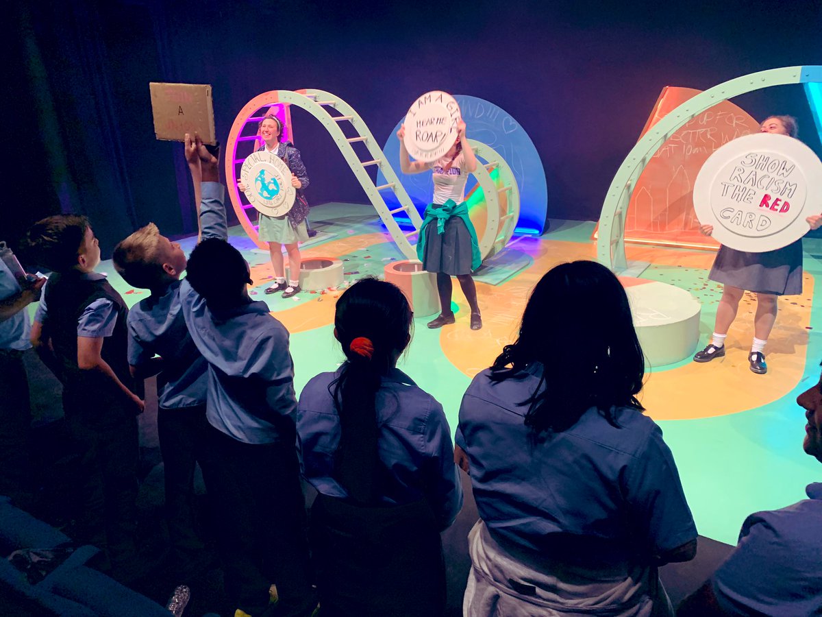 Mrs Mooney (@misscmooney) on Twitter photo P6 had a great afternoon visiting the <a href="/TronTheatre/">TRON THEATRE</a> to see the show Protest! We loved seeing all our art work displayed and are inspired with the message #bekind!
<a href="/stpaulwhiteinch/">St Paul's Primary School</a>
<a href="/GlasgowCREATE/">Glasgow CREATE</a> P6 had a great afternoon visiting the <a href="/TronTheatre/">TRON THEATRE</a> to see the show Protest! We loved seeing all our art work displayed and are inspired with the message #bekind!
<a href="/stpaulwhiteinch/">St Paul's Primary School</a>
<a href="/GlasgowCREATE/">Glasgow CREATE</a>