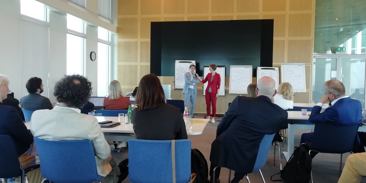 This week, @BenJongbloed, @BarendJR & @FKaiser11 were joined by global experts in The Hague to discuss  the 🇳🇱 'Toekomst van onderwijs en wetenschap' (Future of education and science) project, undertaken w/ KBA Nijmegen, @ResearchNed, @Kohnstamm_UvA & Andersson Elffers Felix.